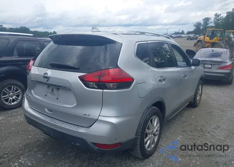 2017 Nissan Rogue Sv z USA, uszkodzony, nr VIN KNMAT2MTXHP617971